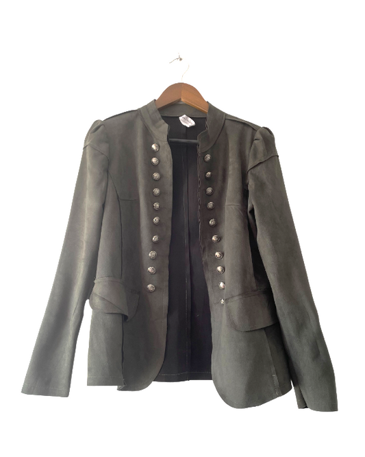 Chaqueta verde con filas de botones. NEW COLLECTION. Talla M. COD CH56