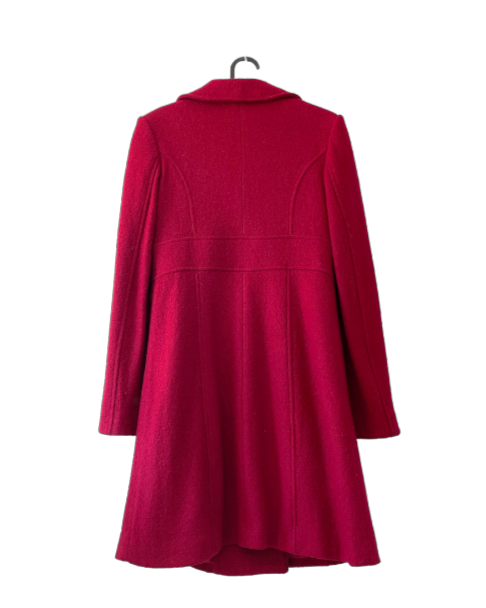 Abrigo rojo de paño, cruzado por delante. Talla 38. COD CH20