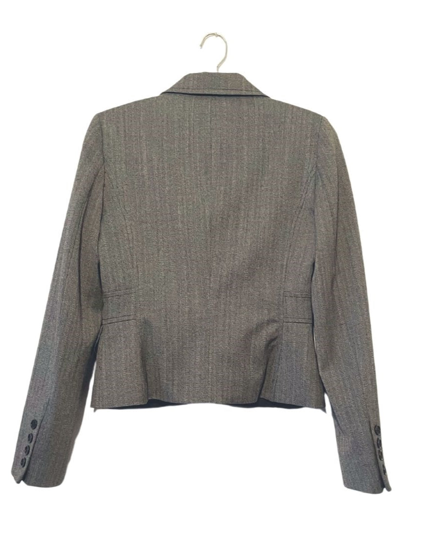 Chaqueta gris corta. F@RMULA. Talla S. COD CH40